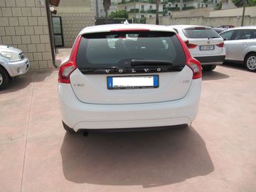 Volvo V60 - 4