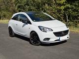 Opel Corsa 1.4 Turbo Color Edition 8-fach bereift