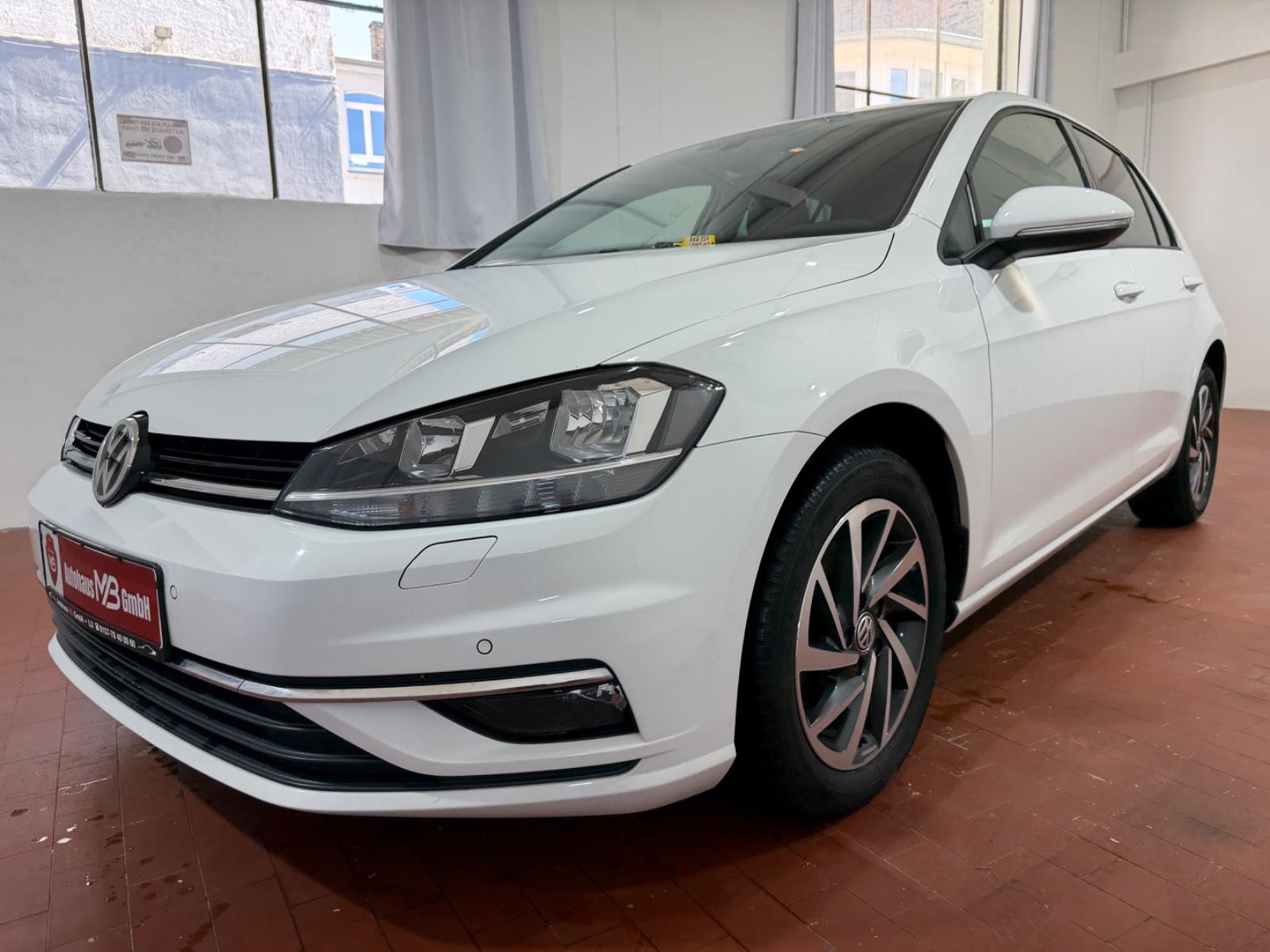Volkswagen Golf VII Lim. Sound Start-Stopp | TÜV NEU