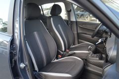 HYUNDAI i10 1.0Trend AUT-KLIMA-ALU+WR-NAVI-SHZG-TEMPOMAT