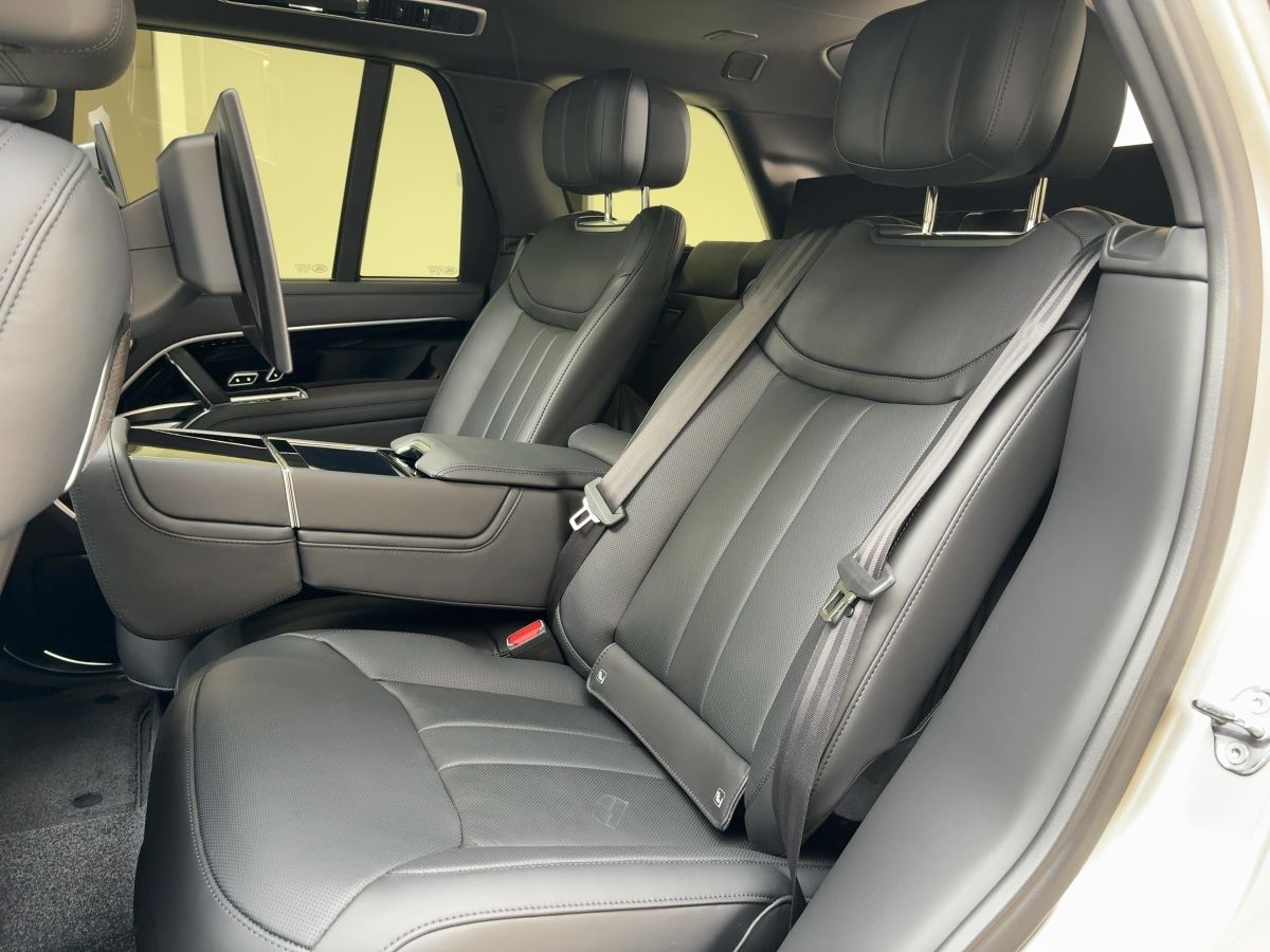 Land Rover Range Rover P530 Autobiography Multimedia Luft foto 10