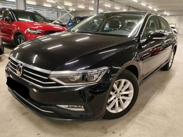 Volkswagen PASSAT 1.6 TDI DSG BUSINESS * LEDER * MATRIX LED