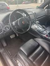 Porsche Cayenne Turbo S, Approved Garantie vorhanden - Porsche: Approved