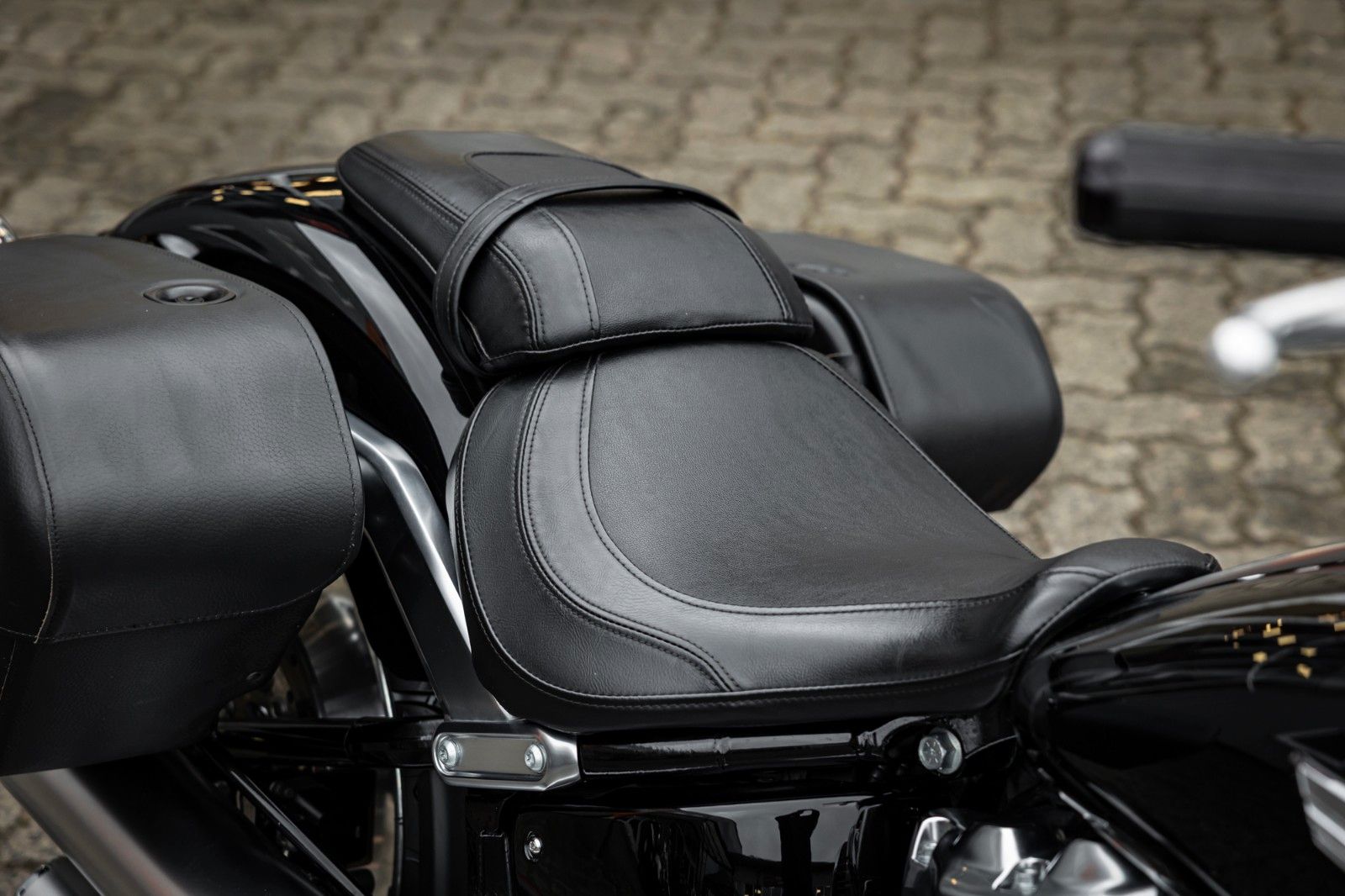 Fahrzeugabbildung Harley-Davidson FLFBS FAT BOY SOFTAIL 114 CUI - Screaming Eagle