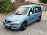 Opel combo mit Klima Anhängerkupplung und ... - gebrauchte Opel Combo aus dem Jahr 2007