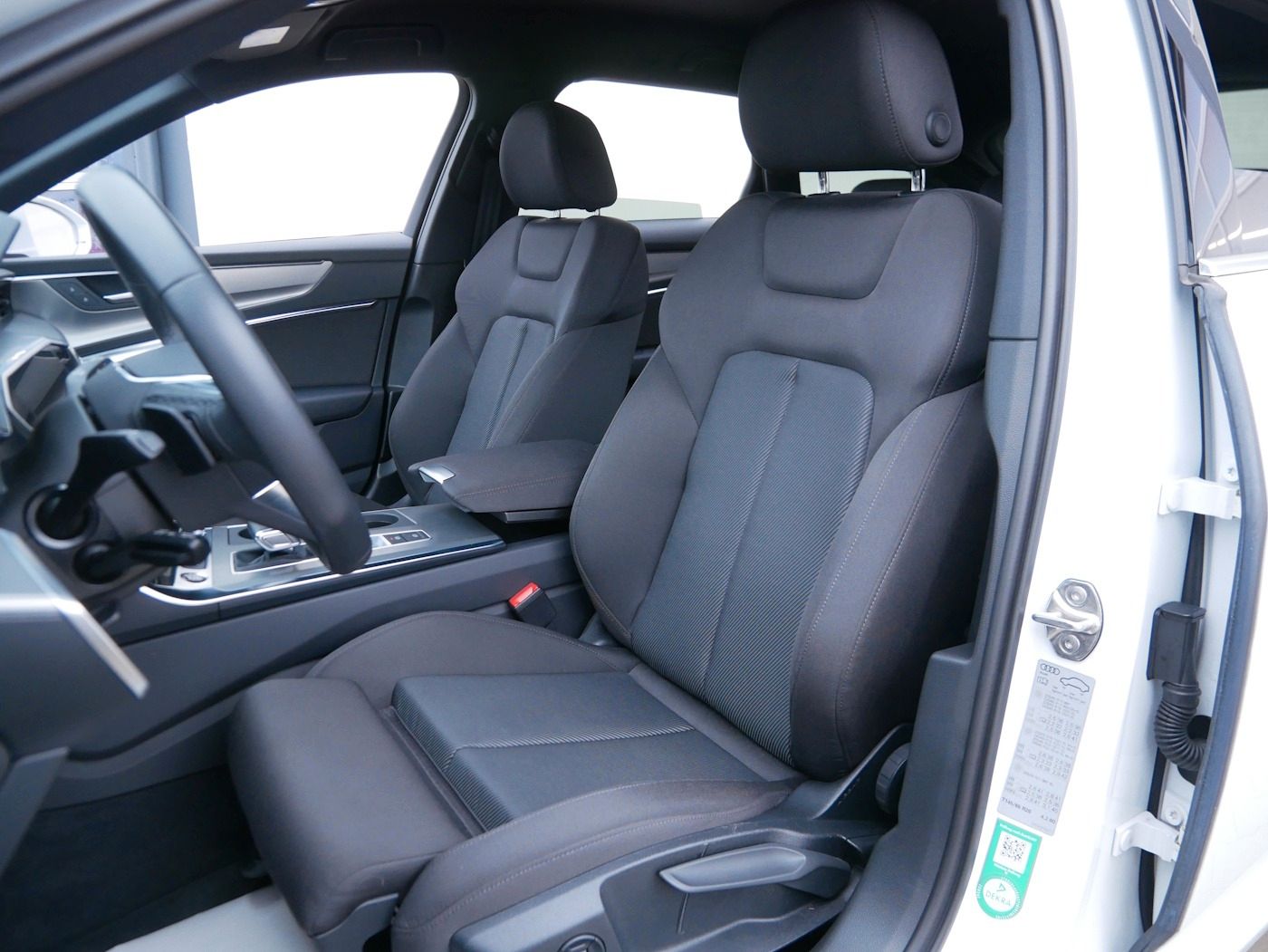 Fahrzeugabbildung Audi A6 Avant 2.0 quattro advanced NEU76T ACC LED KAM