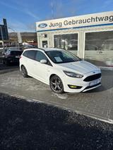 Ford Focus Turnier ST-Line - Ford Focus: Weiß, ST