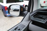 Volkswagen T6.1 Kasten Kombi 150PS DSG LED Navi ALU Extras
