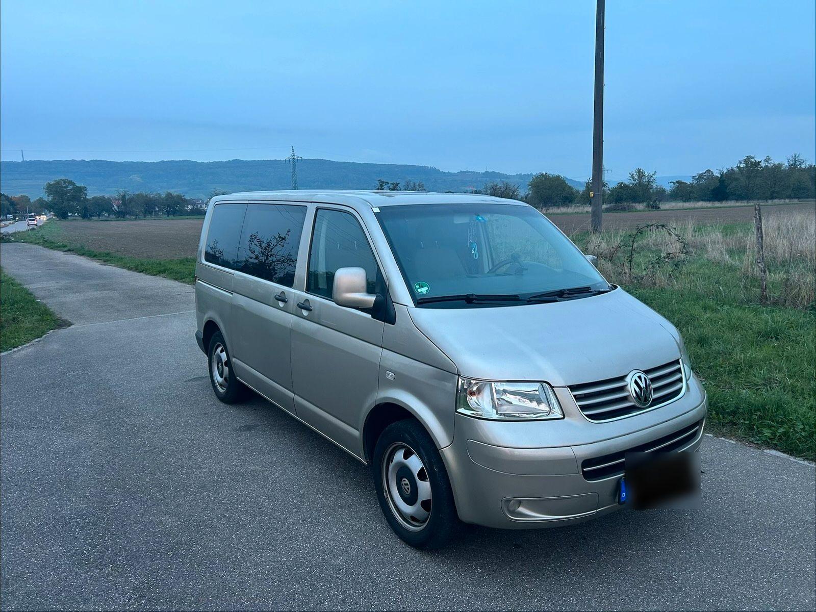 Volkswagen Transporter 2006 — vehicle for AFU Ukraine