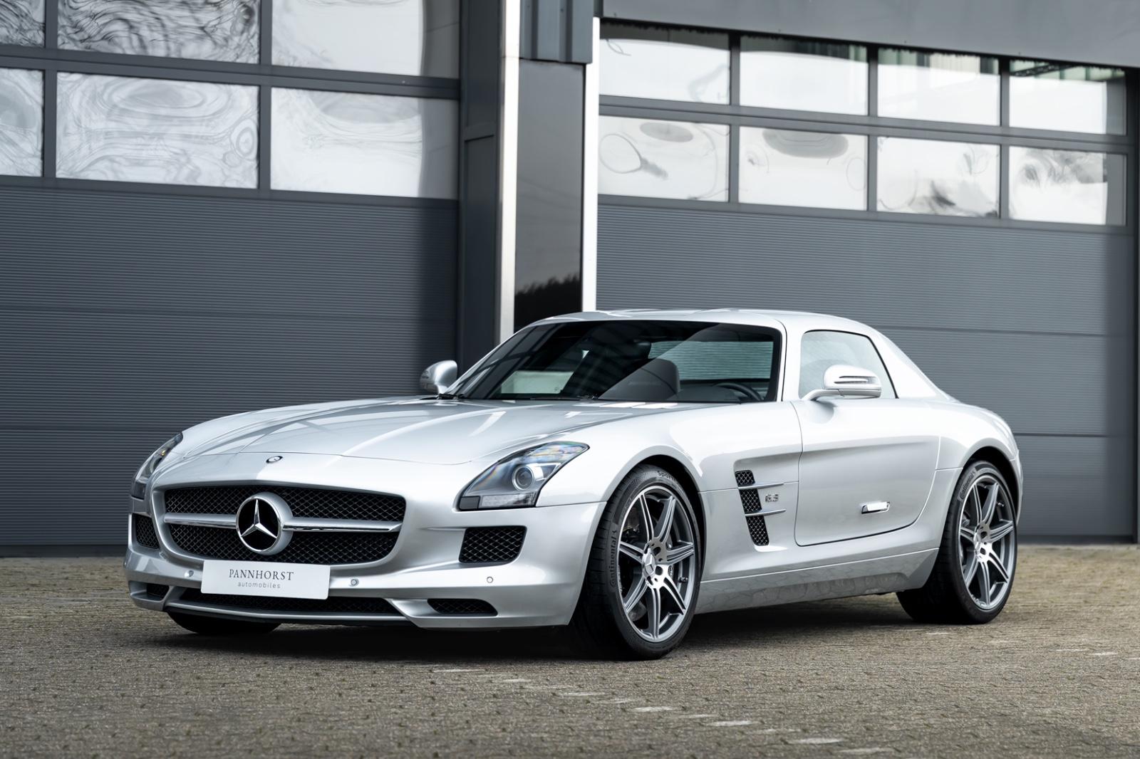 Mercedes-Benz SLS AMG COUPÉ PERFORMANCE SPORTSITZE BRD FAHRZ.!