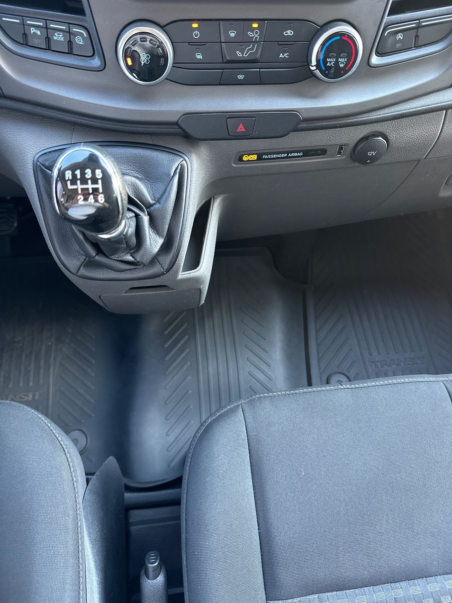 Fahrzeugabbildung Ford Transit Custom 280 L1H1 SORTIMO+NAV+KAMERA+PDC