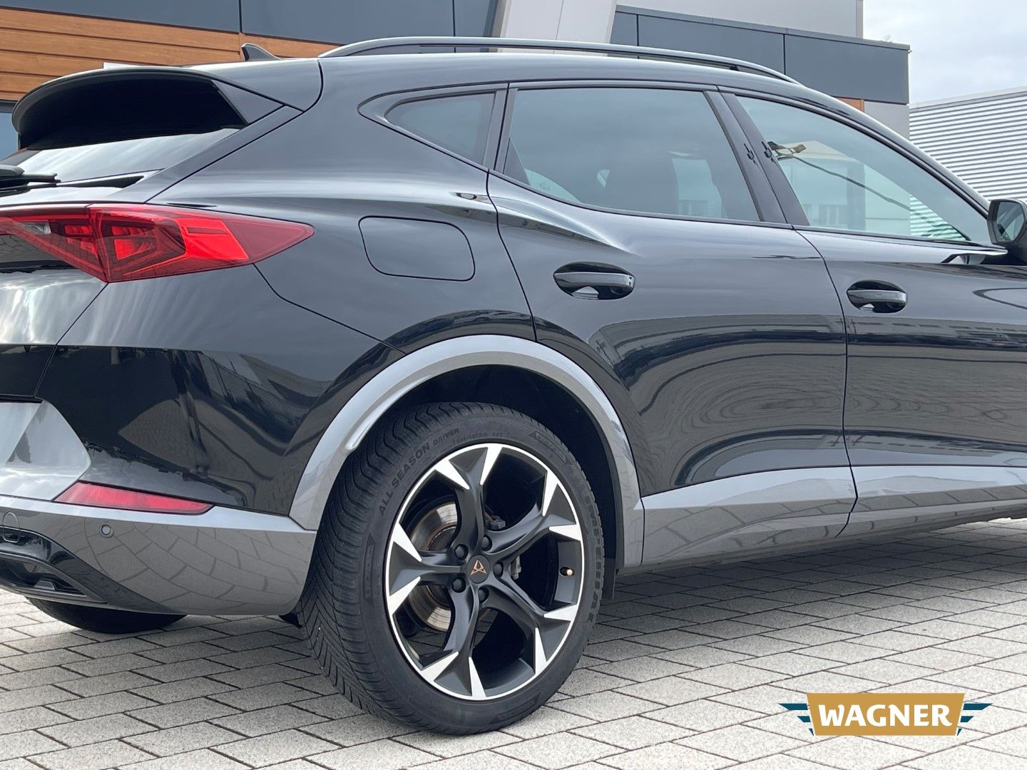 Fahrzeugabbildung CUPRA Formentor 4Drive 2.0 TSI LED AHK