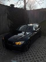 BMW E91 335d Touring | Scheckheft | M57 - BMW 335 aus 2008: 335d