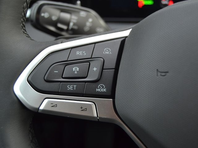 T-Roc 1.5 eTSI DSG Life TECHNIK+LICHT+AMBIENTE-P