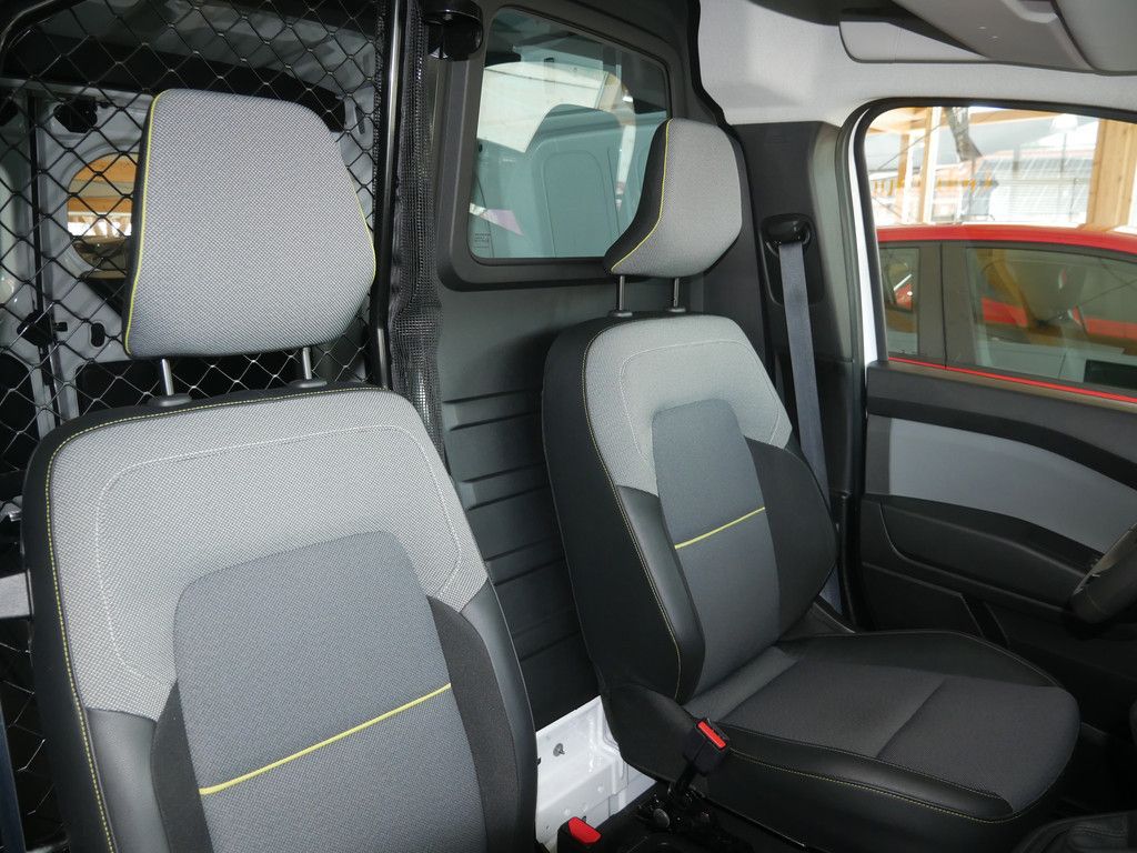 Fahrzeugabbildung Renault Kangoo Rapid E-Tech Advance L1 22kW