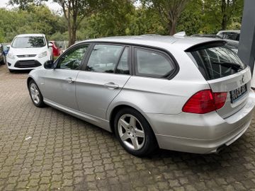 BMW 320 - 4
