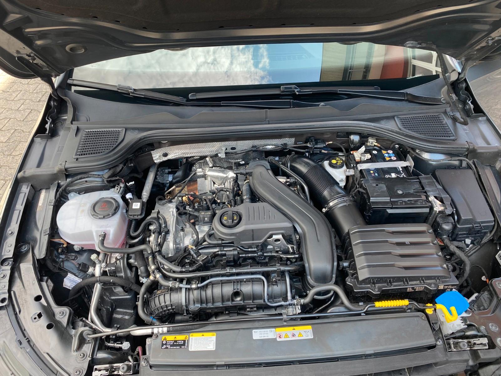 Volkswagen Golf Lim. 1.5 eTSI/Energy/Automatik/Rückfahrkam., миниатюра 19