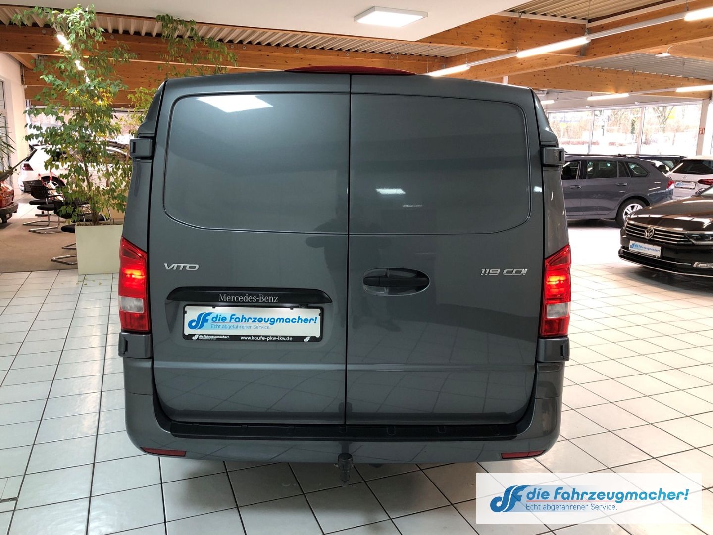 Fahrzeugabbildung Mercedes-Benz Vito Mixto 119 CDI lang EU6d AHK LED digitales C