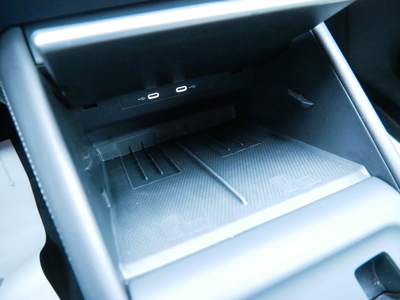 Fahrzeugabbildung Volkswagen Tayron 1.5 Life NEU55T 7-Sitzer Matrix AHK Kamer