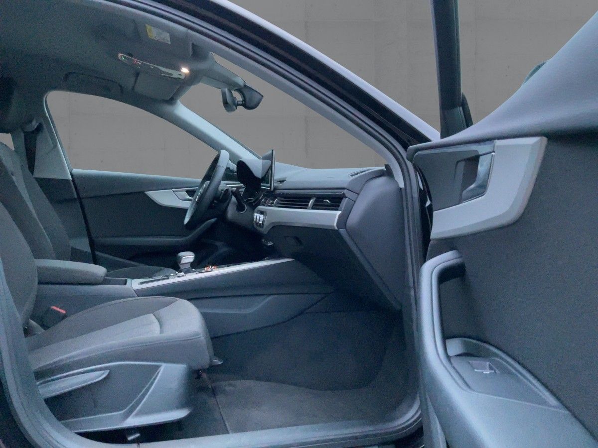Audi A4 - Bild 12