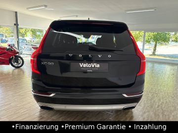 Volvo XC90 - 9