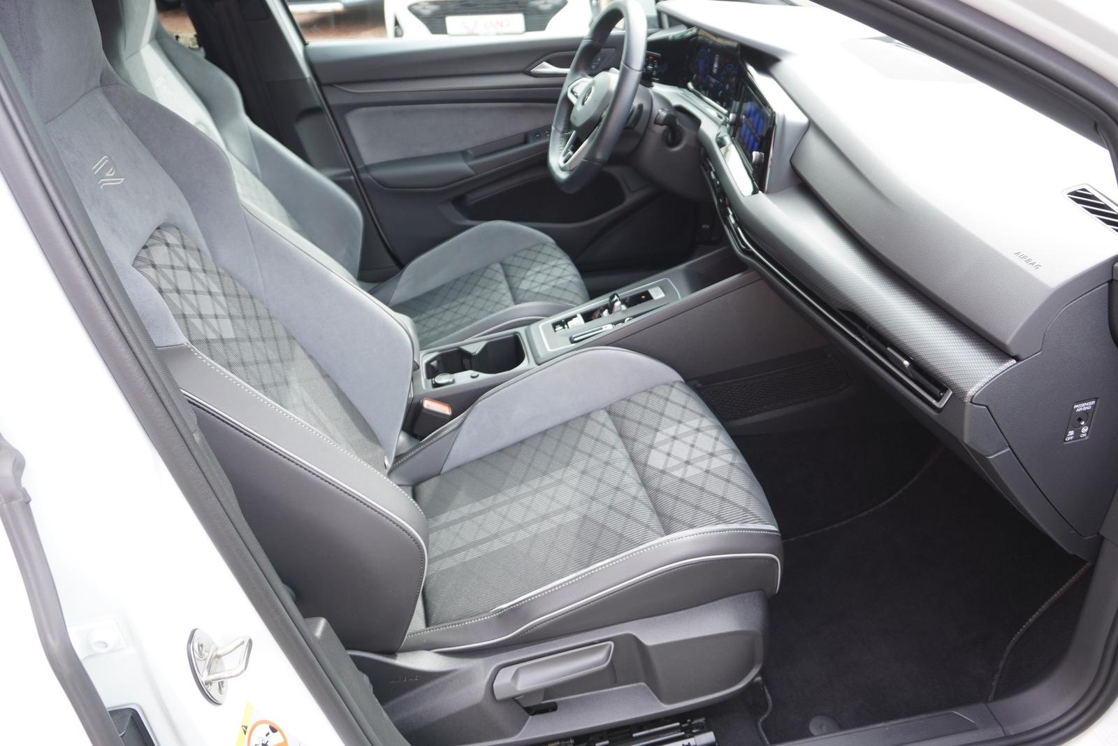 Volkswagen Golf VIII eTSI R-Line DSG App-Connect DAB LED, миниатюра 28