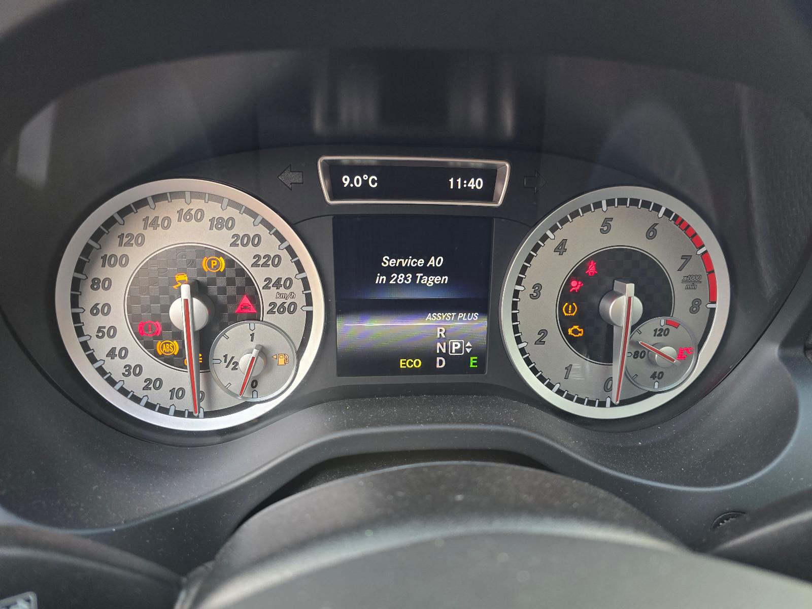 Mercedes-Benz A 250*4MATIC*PANO*KAMERA*AHK*NIGHT PAKET*8xBER.