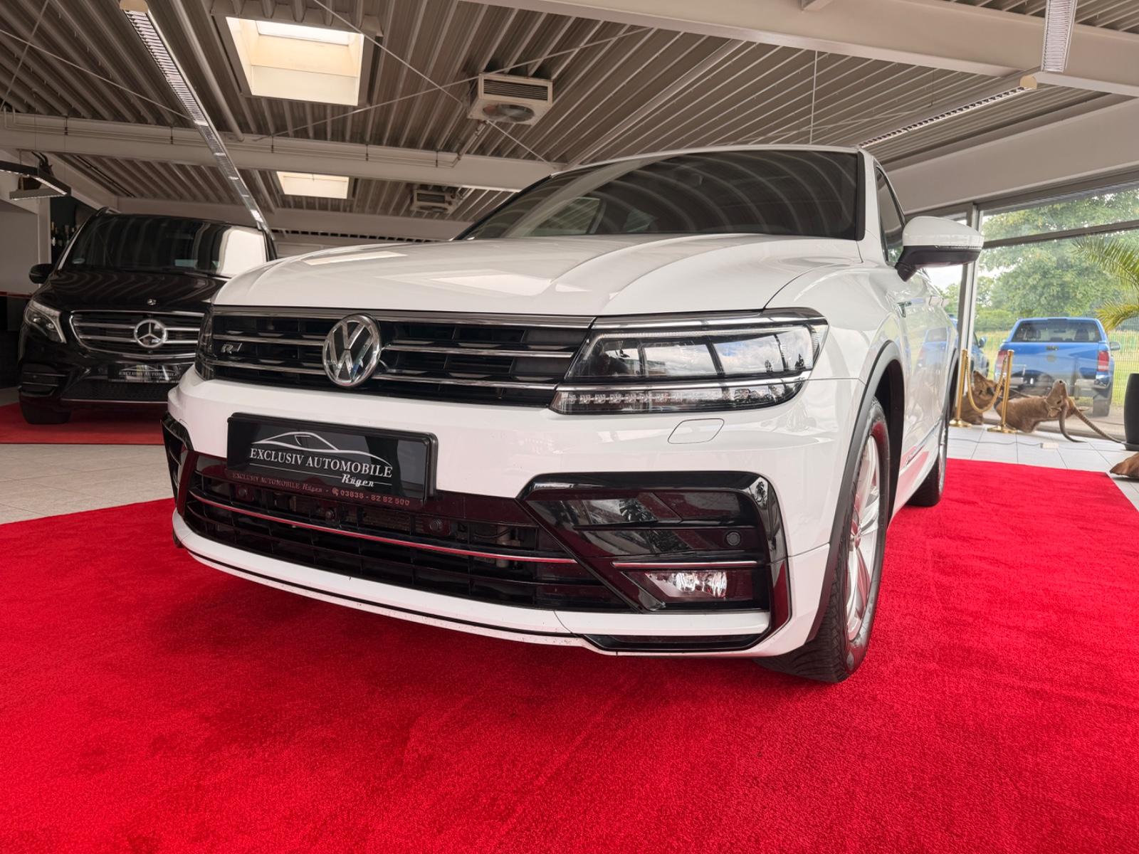 Volkswagen Tiguan 2.0TSi Highline R-Line Pano ACC Standh