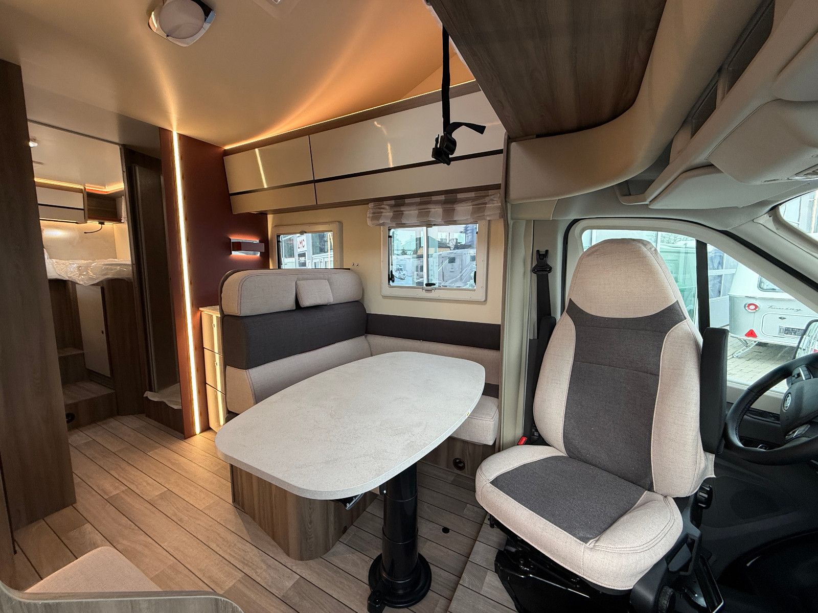 Fahrzeugabbildung Roller Team Kronos 284 M