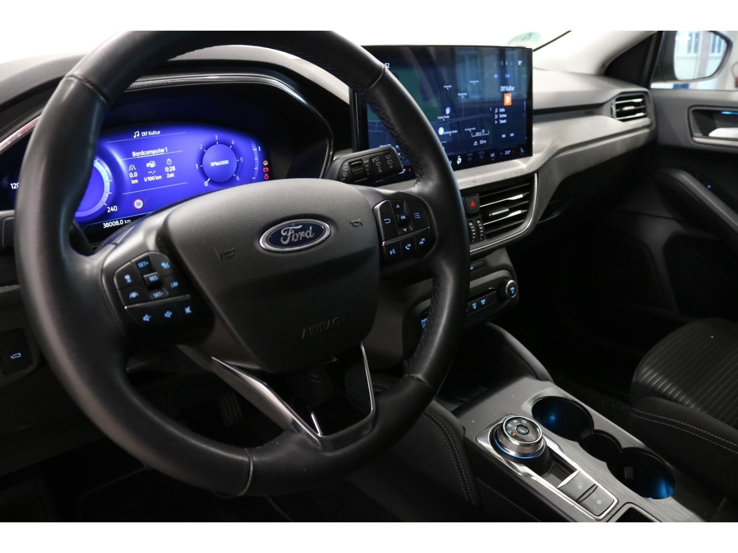 Fahrzeugabbildung Ford Focus Turnier Titanium X 1.5 EcoBlue EU6d