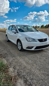 Seat Ibiza 1.6 TDI 77kW SUN ST SUN - Seat Ibiza aus 2015 mit Diesel-Antrieb: Kleinwagen