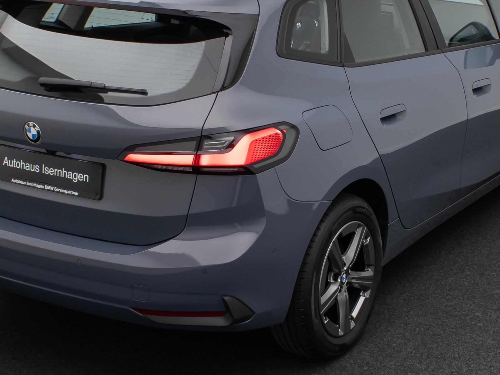BMW 220 Active Tourer 220i Active Tourer Sport HUD 360° AHK DAB Leder, миниатюра 16
