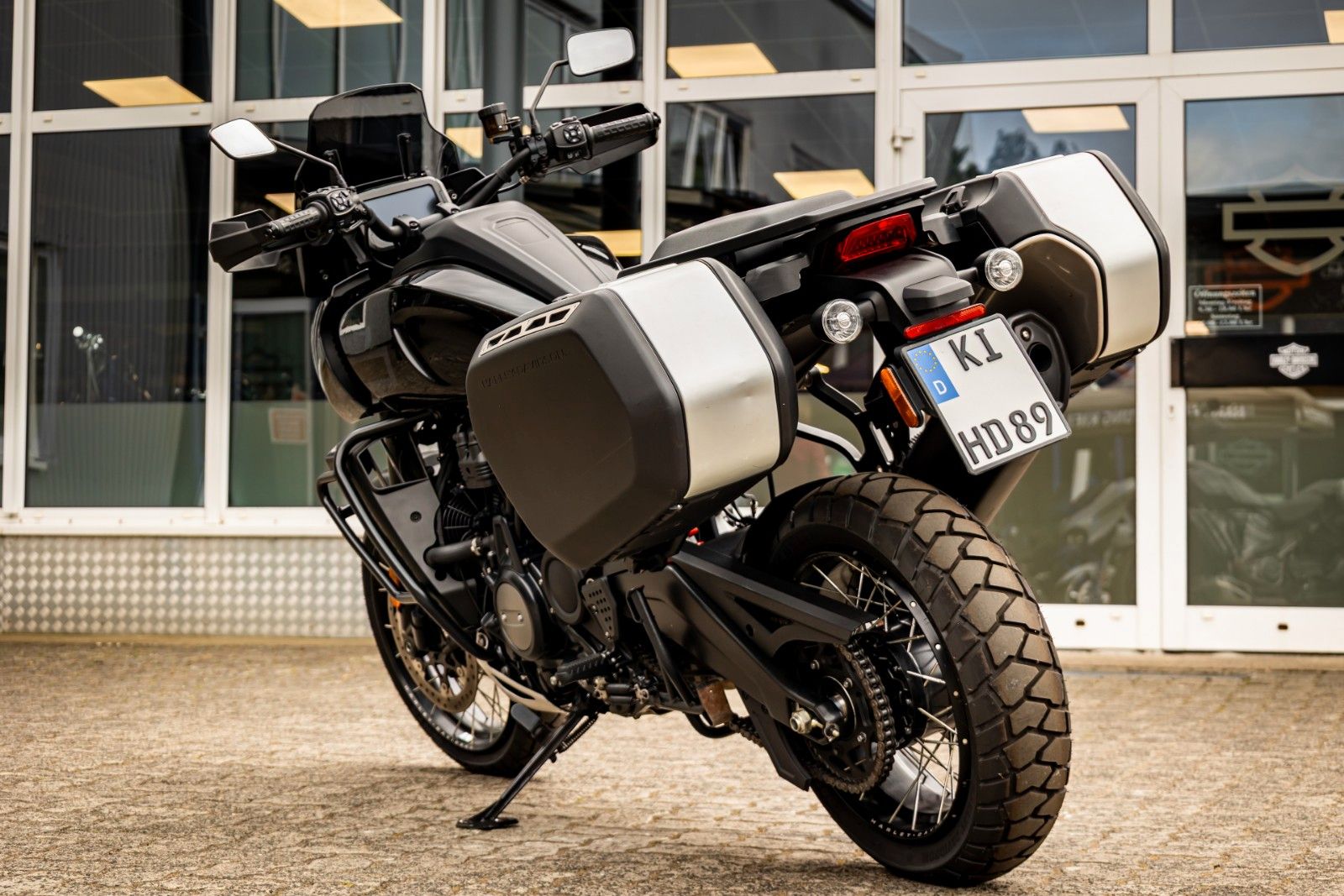 Fahrzeugabbildung Harley-Davidson RA1250S Pan America Special - ARH - Speichen