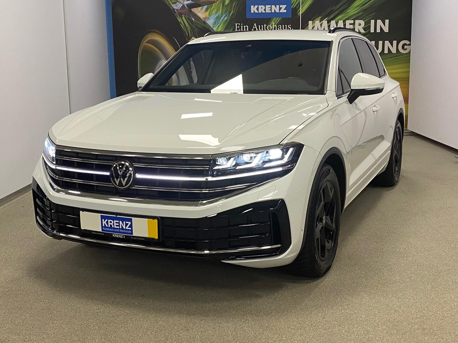 Fahrzeugabbildung Volkswagen Touareg 3.0 V6 TDI 4Motion Elegance+AHK
