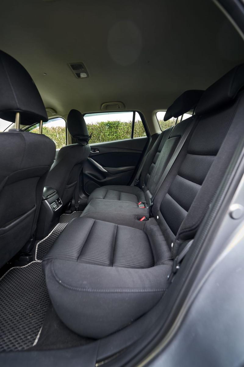 Mazda 2 2014 — photo 13