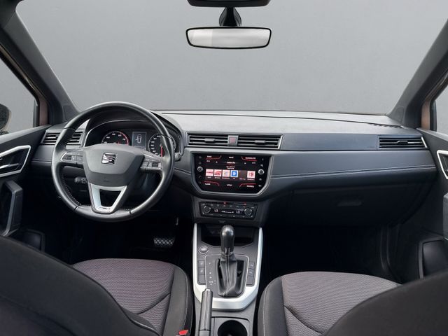 Arona Xcellence DSG *NAVI+ACC+PDC+SITZHZG+LED*