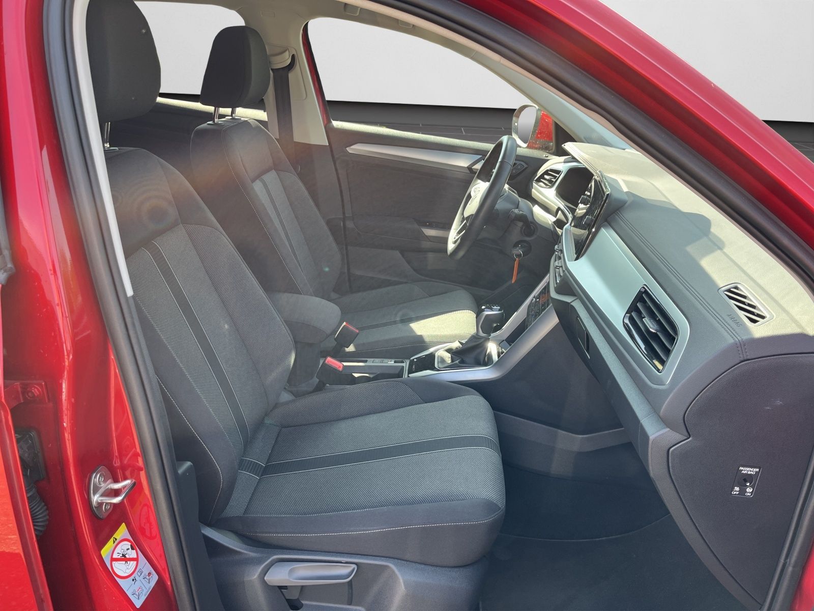 Volkswagen T-Roc - Bild 4