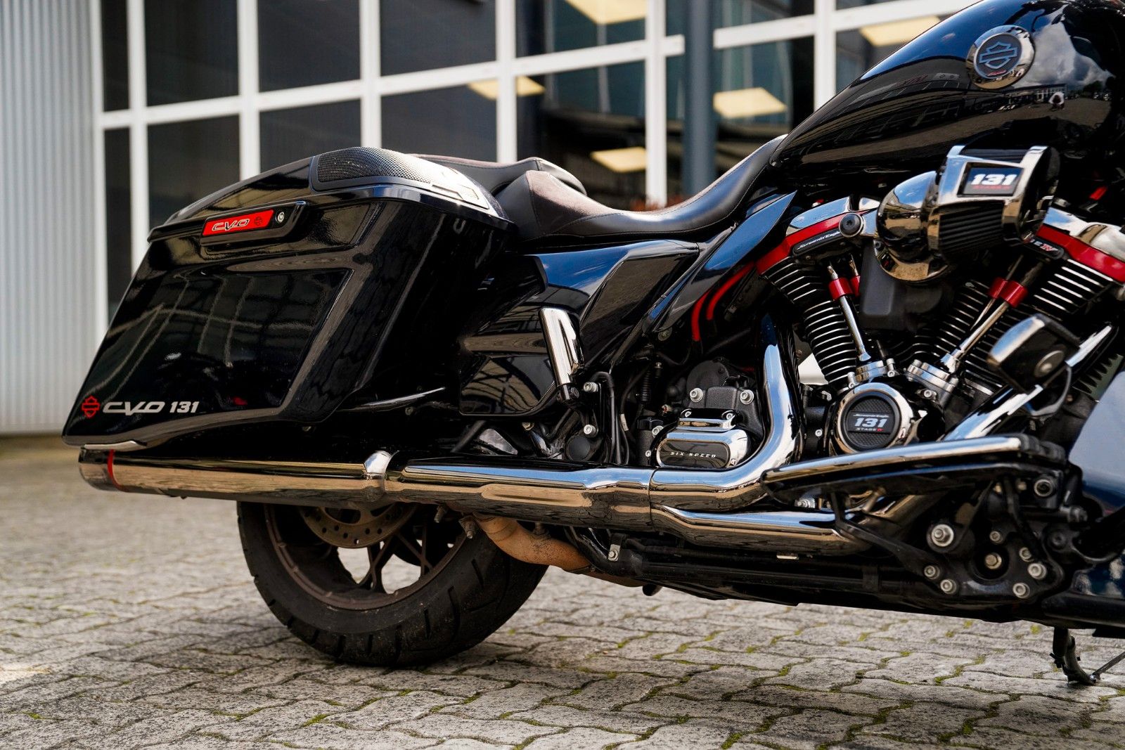 Fahrzeugabbildung Harley-Davidson CVO Street Glide -Jekill&Hyde-Stage IV Kit 131ci