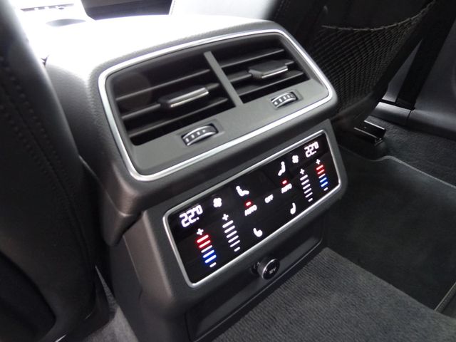 Fahrzeugabbildung Audi A6/S-Line/Pano/StH/Matrix/AHK/2.Hd/Navi/