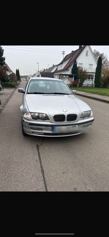 BMW 320i mit Gasenlage