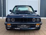 BMW 320i E30 CABRIO/LEDER/TOP - BMW 320 aus 1990: 320i