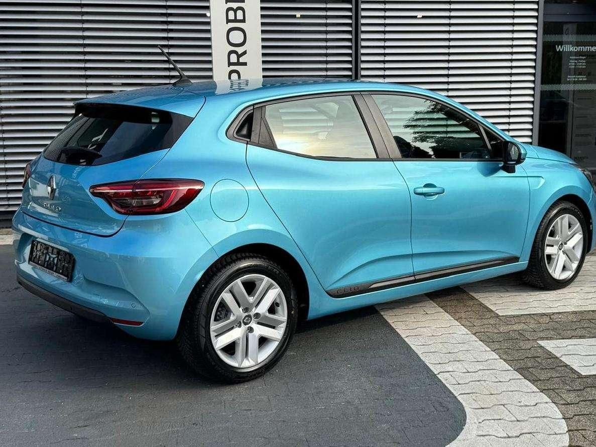Fahrzeugabbildung Renault Clio Zen TCe 90