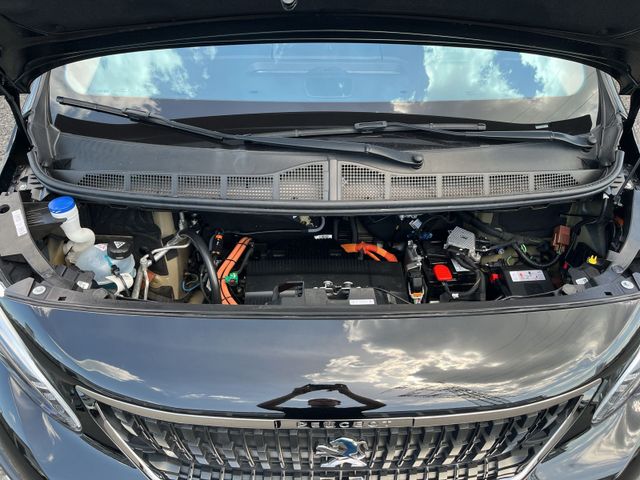 Traveller E-Allure Elektromotor L2 *7-SITZE*KAME