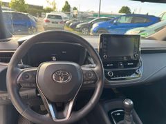 Fahrzeugabbildung Toyota Corolla Team D Spurassistent *Keyless* LED KAMER