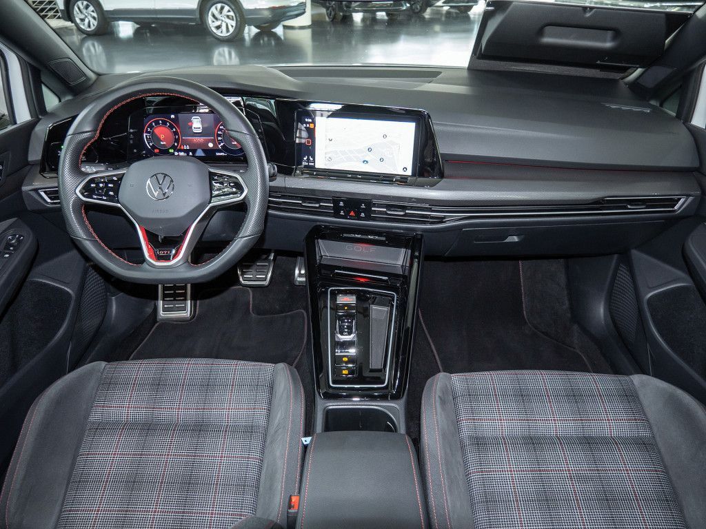 Volkswagen Golf - Bild 7