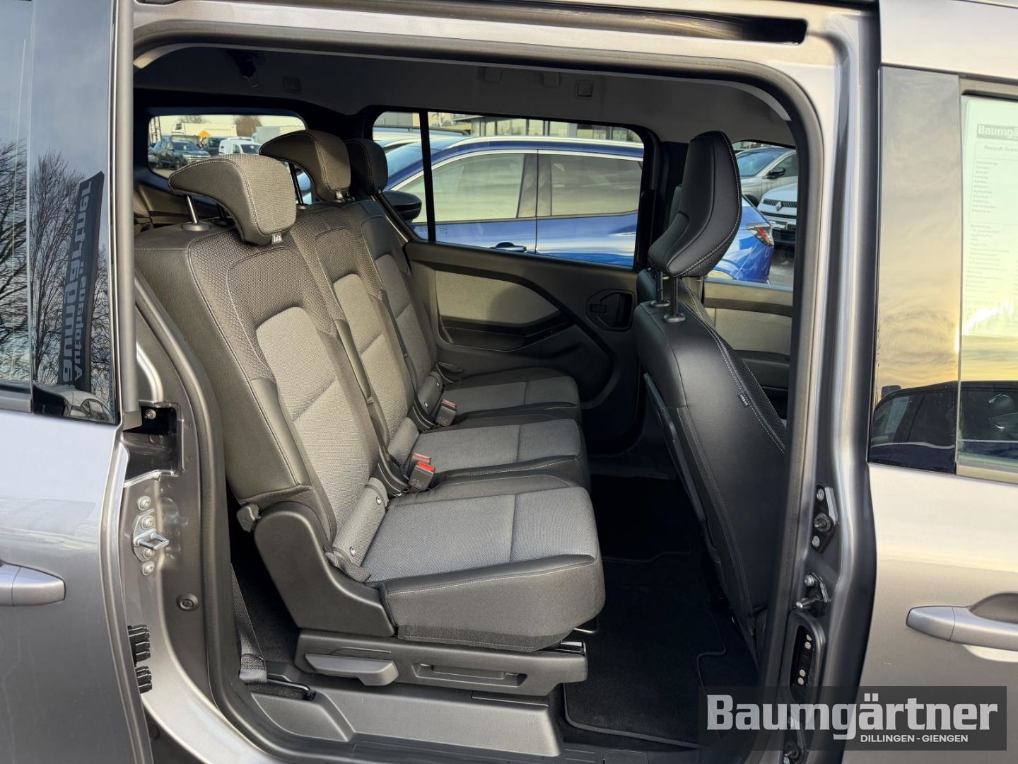 Fahrzeugabbildung Renault Grand Kangoo Techno TCe 130 EDC 7-Sitzer/Kamera/