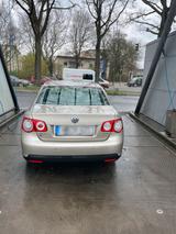 Volkswagen Vw Jetta 2.0 Benzin - Volkswagen Jetta in Bremen