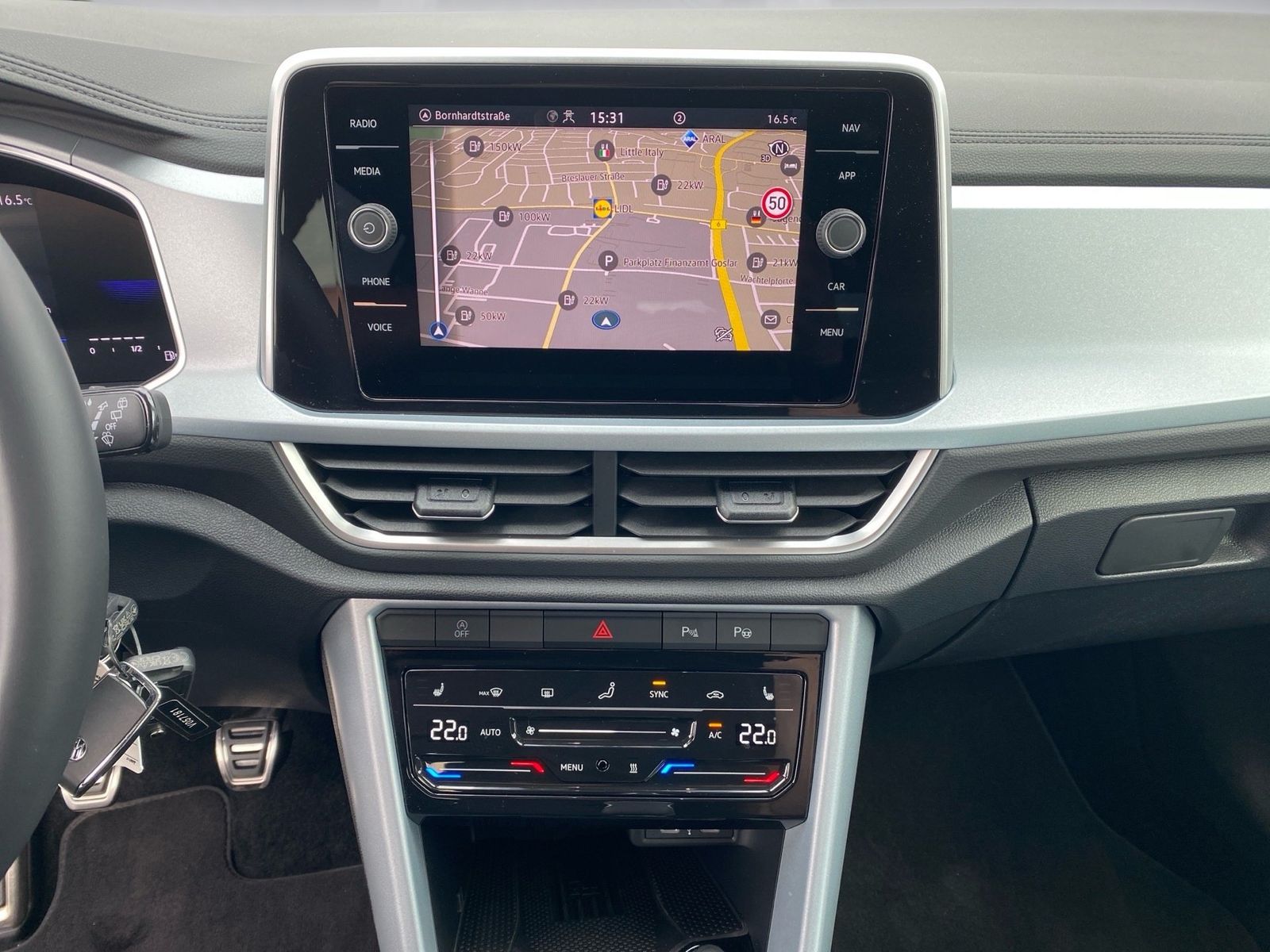 Volkswagen T-Roc - Bild 17