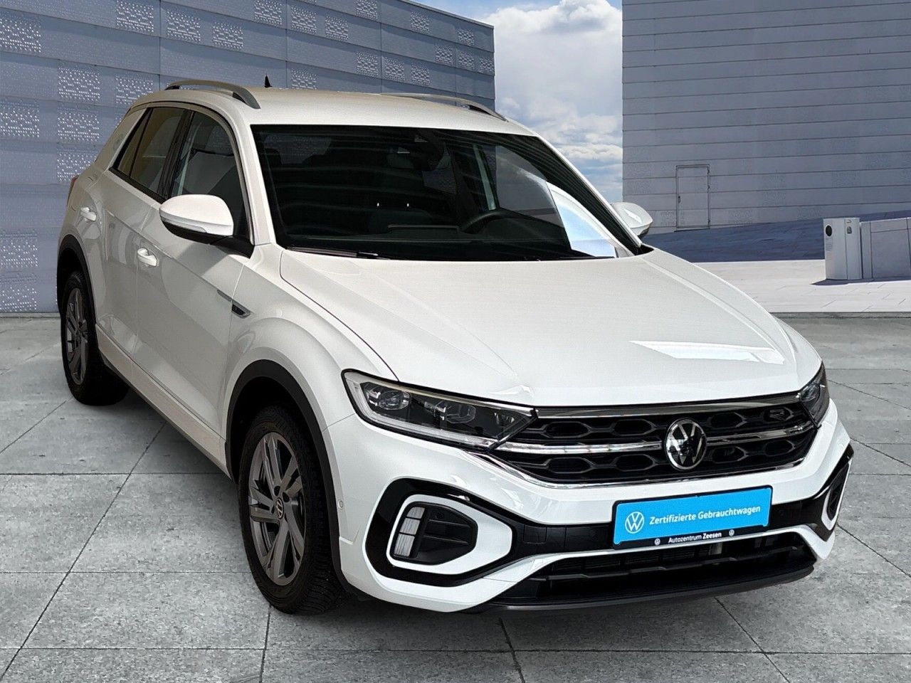 Volkswagen T-Roc 1.0 TSI R-Line BAA USB DAB EPH MAL SHZ RS foto 2