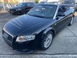 Audi A4 Cabriolet 3.0 TDI quattro S line VOLL ! ! ! - Audi A4 aus 2008: 3.0